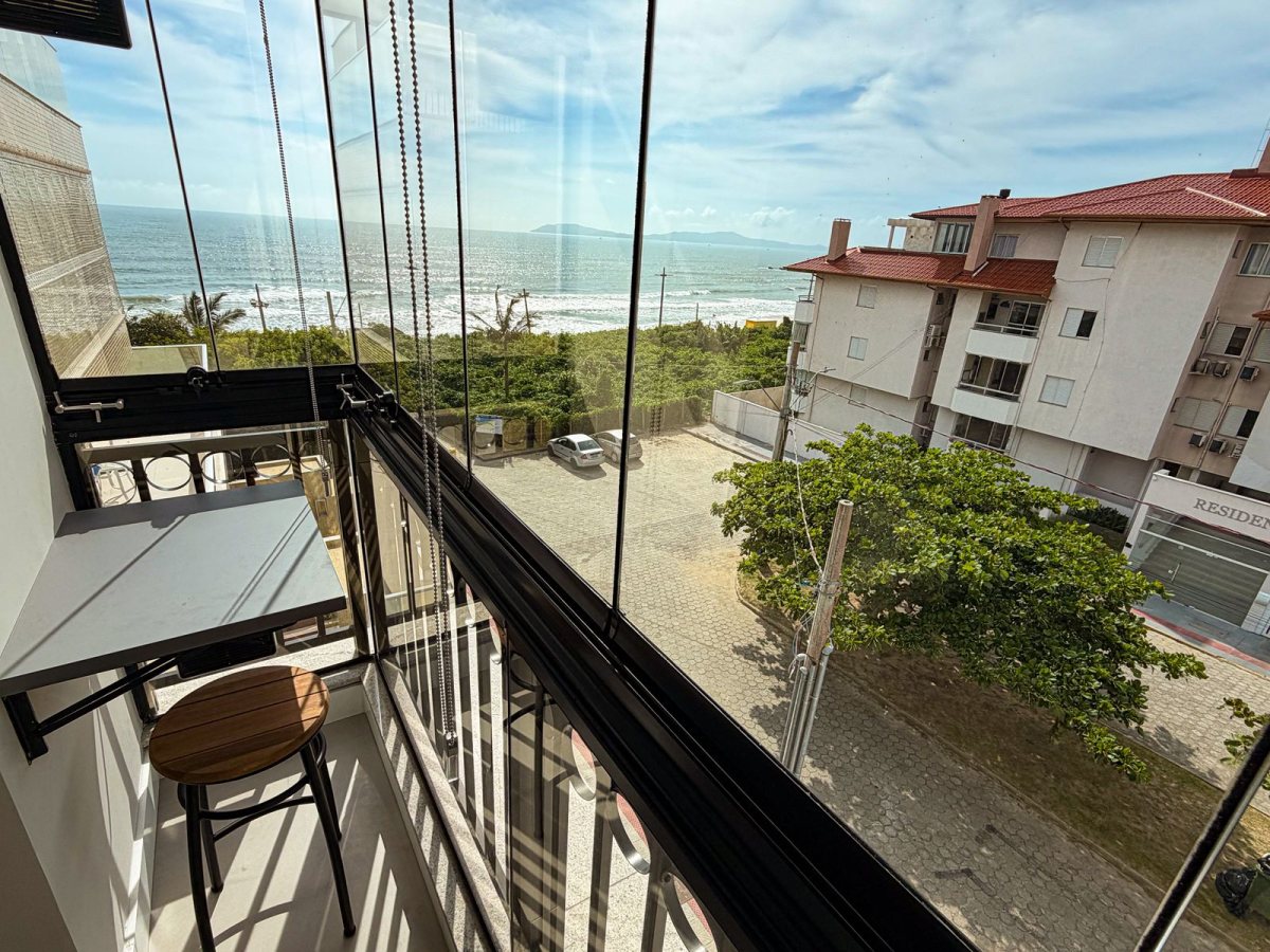 Apartamento AV. CARAVELAS, Praia Grande Governador Celso Ramos Santa-Catarina